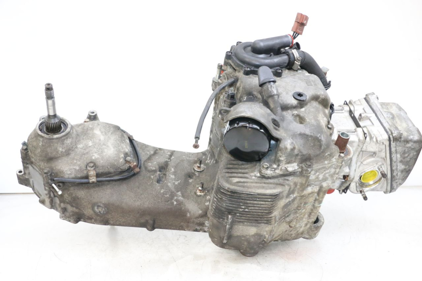 photo de MOTEUR PIAGGIO MP3 500 (2011 - 2015) - Autre angle de vue