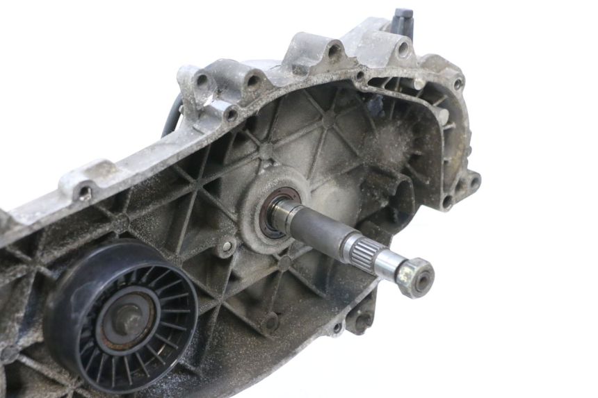 photo de MOTEUR PIAGGIO MP3 RL 250 (2006 - 2010) - Autre angle de vue