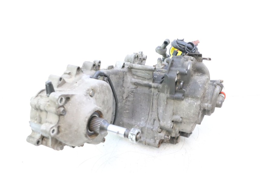 photo de MOTEUR PIAGGIO MP3 RL 250 (2006 - 2010) - Gros plan technique