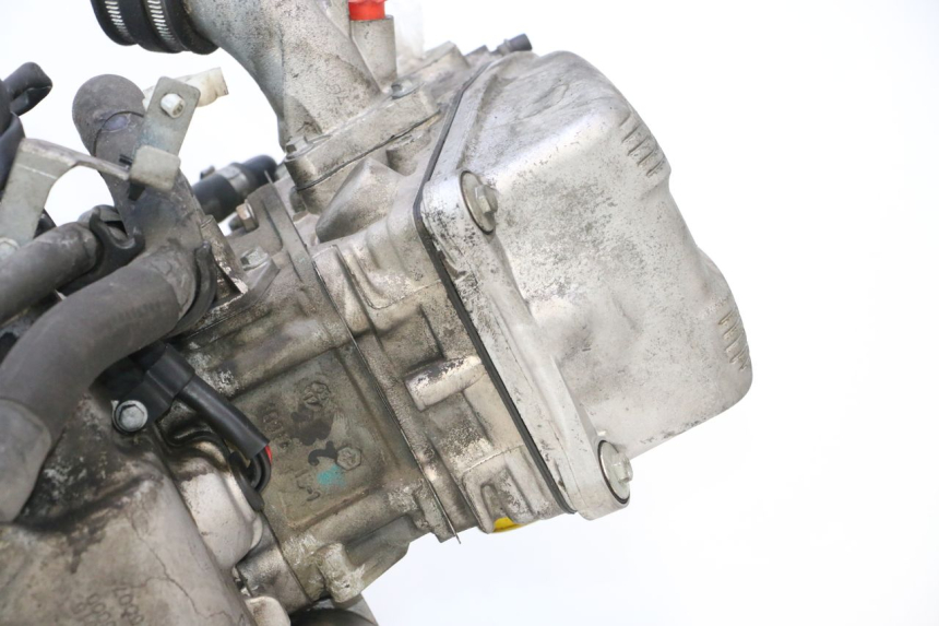 photo de MOTEUR PIAGGIO MP3 500 (2016 - 2018) - Angle alternatif