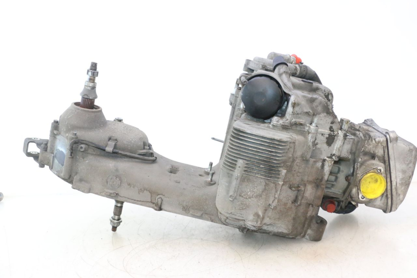 photo de MOTEUR PIAGGIO MP3 500 (2016 - 2018) - État de surface
