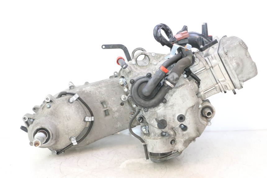 photo de MOTEUR PIAGGIO MP3 500 (2011 - 2015) - Vue rapprochée