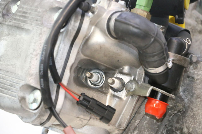 photo de MOTEUR PIAGGIO MP3 500 (2011 - 2015) - Zoom qualité