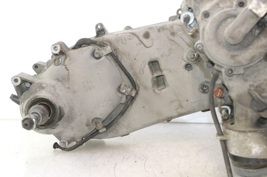 photo de MOTEUR PIAGGIO MP3 500 (2016 - 2018) - Zoom composants
