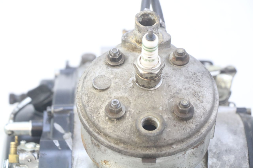 photo de MOTEUR RIEJU MRT 50 (2009 - 2017) - Points de fixation