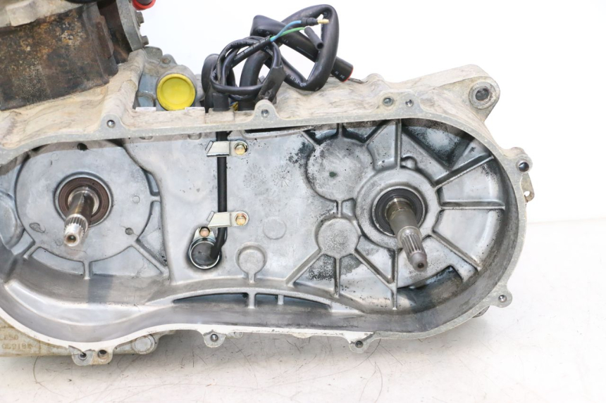 photo de MOTEUR KYMCO MXU R 250 (2004 - 2010) - Marquages et références