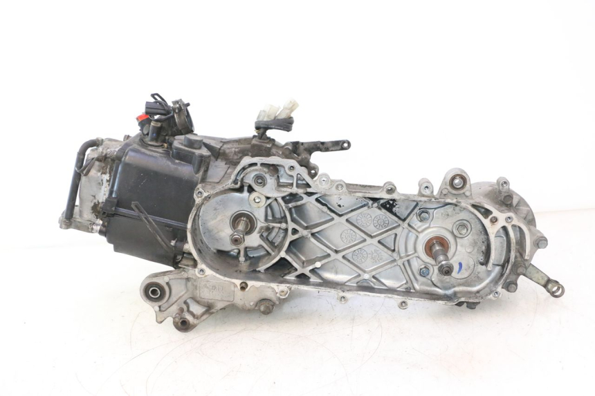 photo de MOTEUR KYMCO LIKE 4T 50 (2019 - 2025) - Gros plan technique