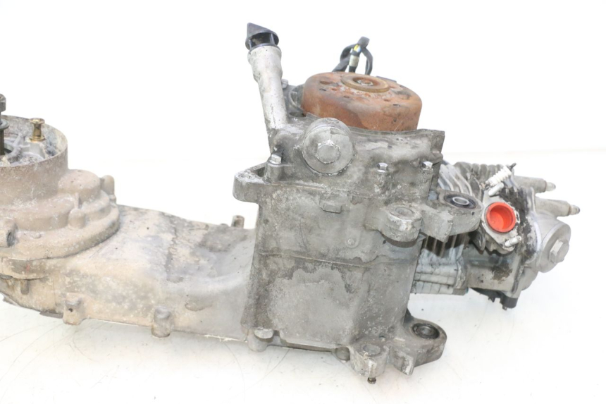 photo de MOTEUR SYM ORBIT 2 4T 50 (2008 - 2017) - État de surface