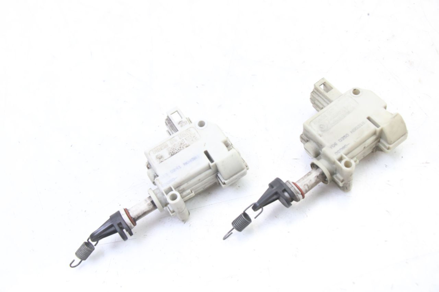 photo de MOTEUR OUVERTURE COFFRE PIAGGIO MP3 500 (2011 - 2015)
