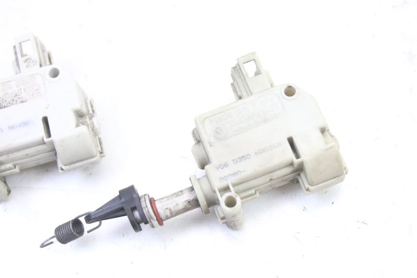 photo de MOTEUR OUVERTURE COFFRE PIAGGIO MP3 500 (2011 - 2015)