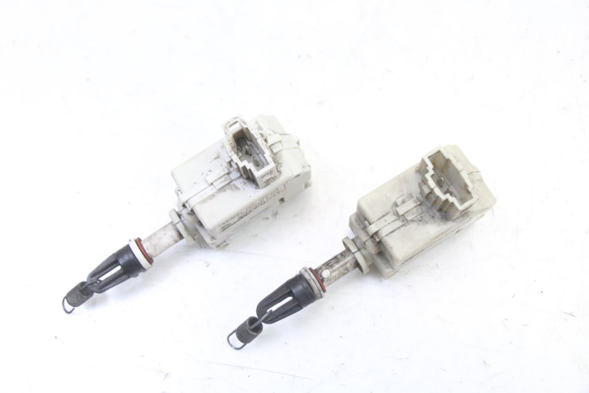 photo de MOTEUR OUVERTURE COFFRE PIAGGIO MP3 500 (2011 - 2015)