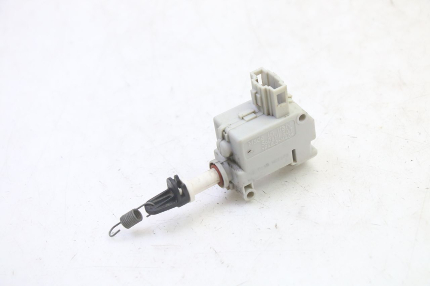 photo de MOTEUR OUVERTURE COFFRE PIAGGIO MP3 RL 250 (2007 - 2010)