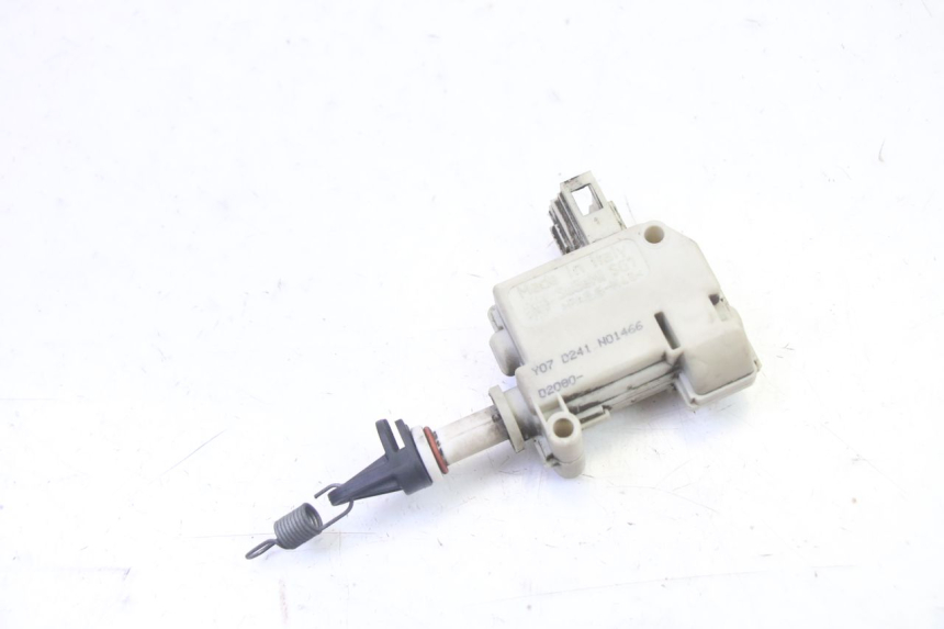 photo de MOTEUR OUVERTURE COFFRE PIAGGIO MP3 125 (2006 - 2014)