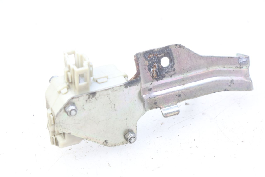 photo de MOTEUR OUVERTURE COFFRE PIAGGIO LIBERTY IGET 4T 50 (2015 - 2020)