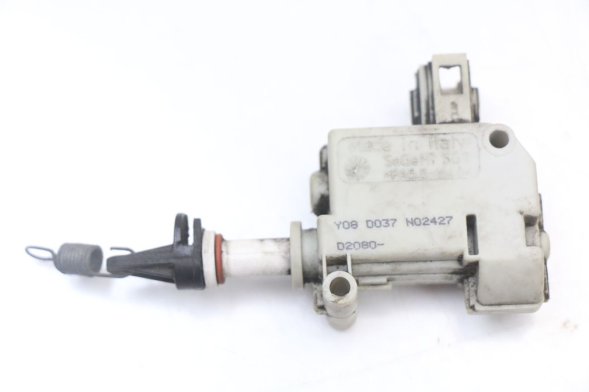 photo de MOTEUR OUVERTURE COFFRE PIAGGIO MP3 125 (2006 - 2014)