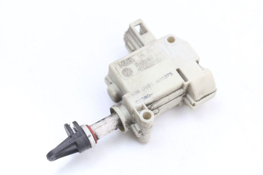 photo de MOTEUR OUVERTURE COFFRE PIAGGIO MP3 LT 400 (2007 - 2012)