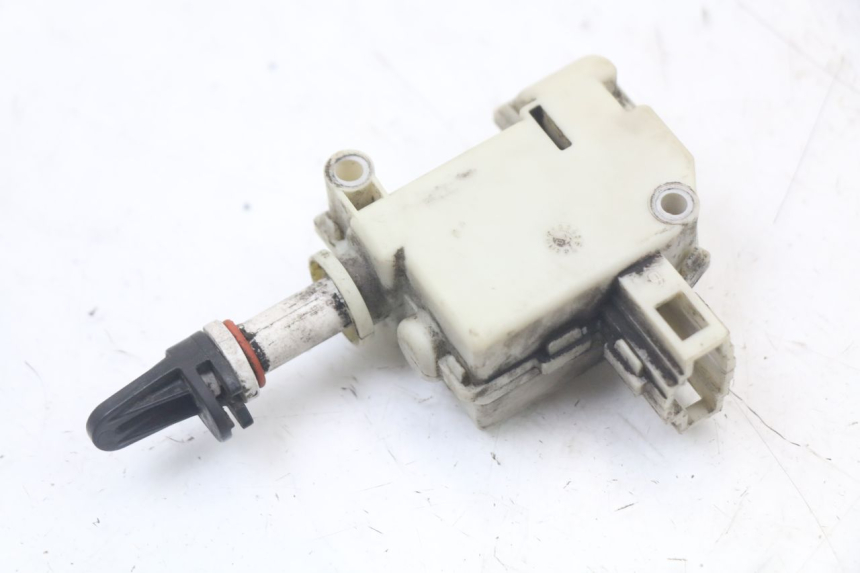 photo de MOTEUR OUVERTURE COFFRE PIAGGIO MP3 LT 400 (2007 - 2012)