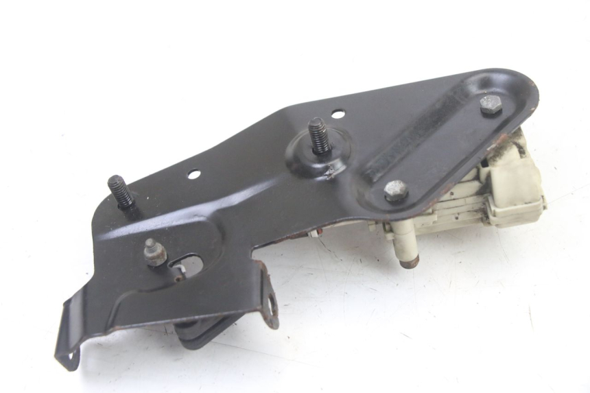 photo de MOTEUR OUVERTURE COFFRE PIAGGIO VESPA GRANTURISMO 125 (2003 - 2007)
