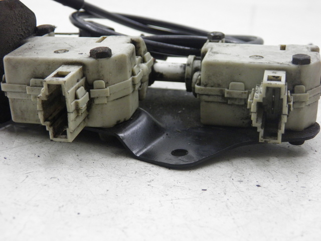 photo de MOTEUR OUVERTURE COFFRE PIAGGIO X8 125 (2004 - 2007)