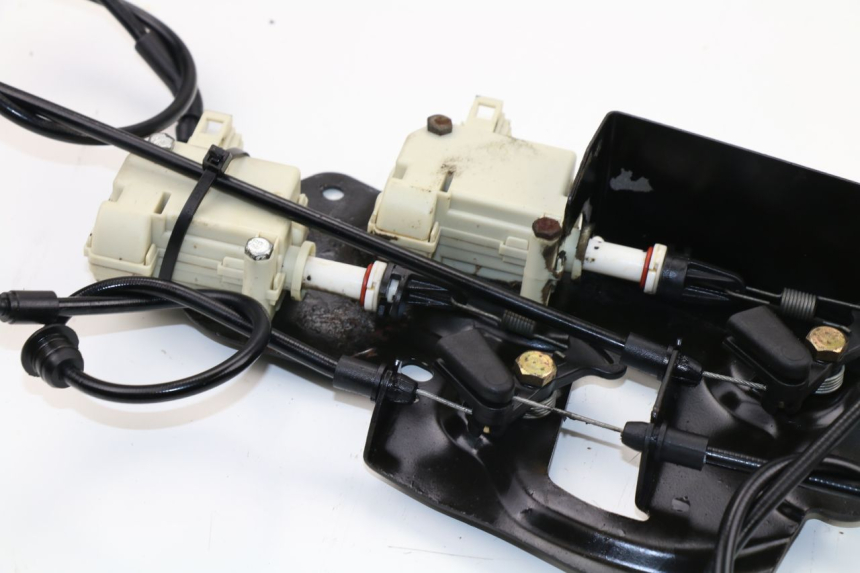 photo de MOTEUR OUVERTURE COFFRE PIAGGIO X8 STREET 125 (2006 - 2007)