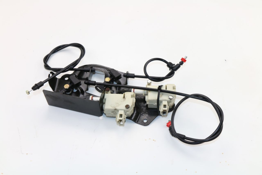 photo de MOTEUR OUVERTURE COFFRE PIAGGIO X8 STREET 125 (2006 - 2007)