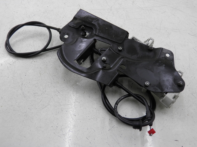 photo de MOTEUR OUVERTURE COFFRE PIAGGIO XEVO - X EVO 125 (2010 - 2015)