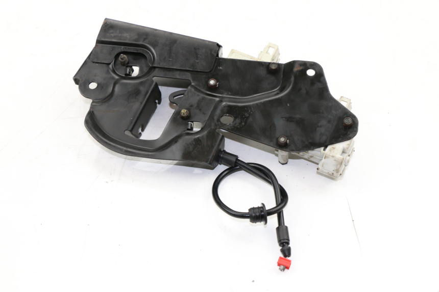 photo de MOTEUR OUVERTURE COFFRE PIAGGIO XEVO - X EVO 125 (2007 - 2016)