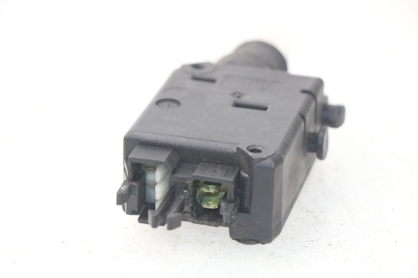 photo de MOTEUR OUVERTURE COFFRE PEUGEOT SATELIS 300 (2012 - 2015) - Zoom état d’usage