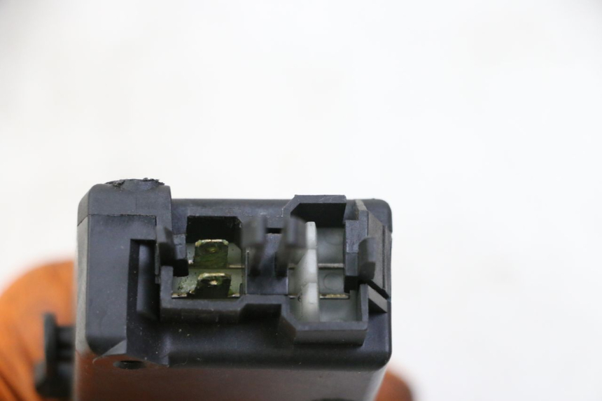 photo de MOTEUR OUVERTURE COFFRE PEUGEOT SATELIS 125 (2006 - 2009)