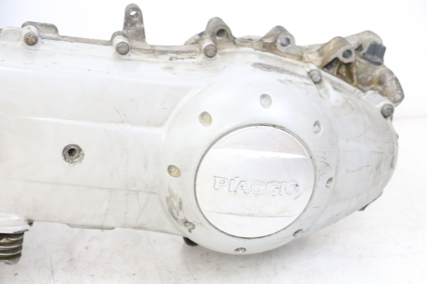 photo de MOTEUR PIAGGIO BEVERLY 125 (1998 - 2005)