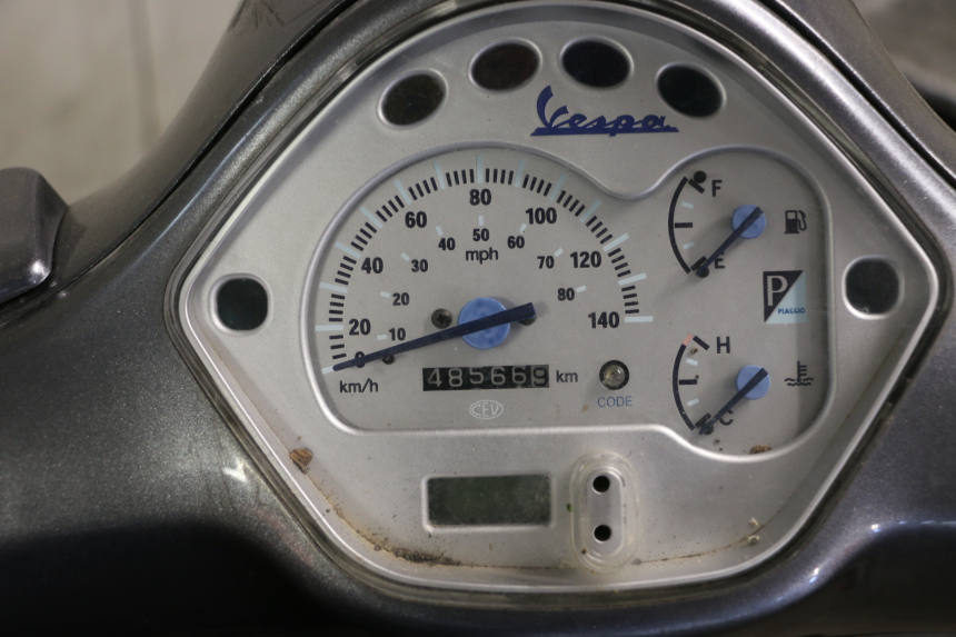 photo de MOTEUR PIAGGIO VESPA GRANTURISMO 125 (2003 - 2007)
