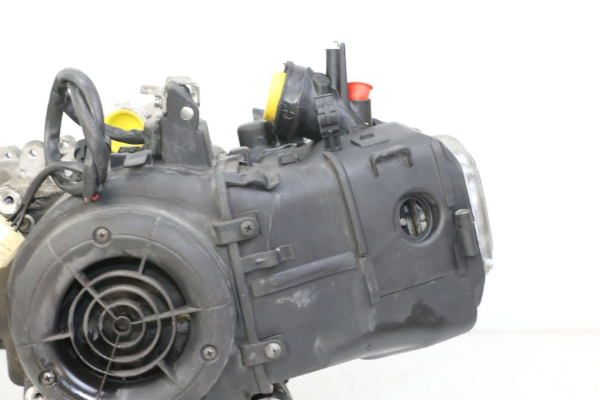 photo de MOTEUR PIAGGIO VESPA LX IE 125 (2010 - 2012)