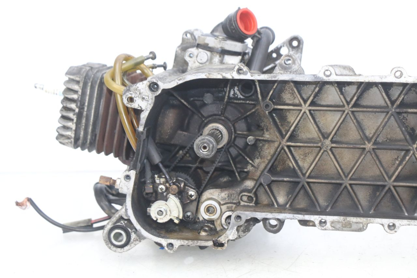 photo de MOTEUR PIAGGIO VESPA PRIMAVERA 2T 50 (2013 - 2018)