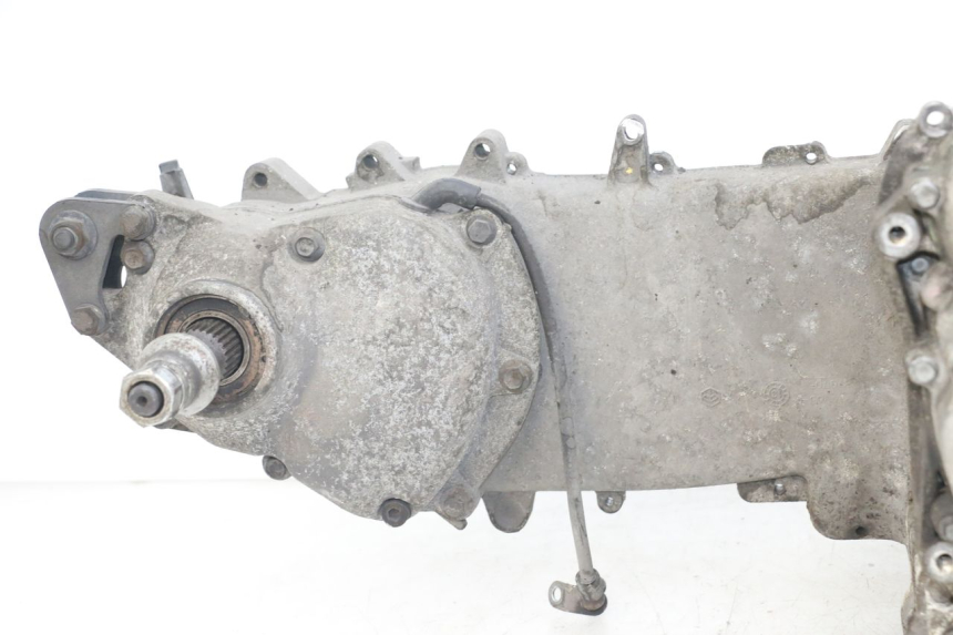 photo de MOTEUR PIAGGIO X10 125 (2012 - 2017)