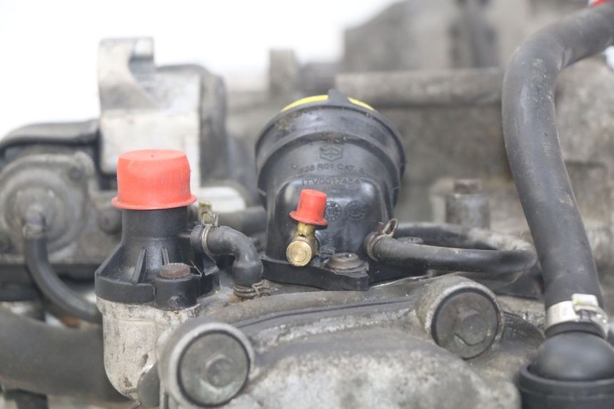 photo de MOTEUR PIAGGIO X8 125 (2004 - 2007)