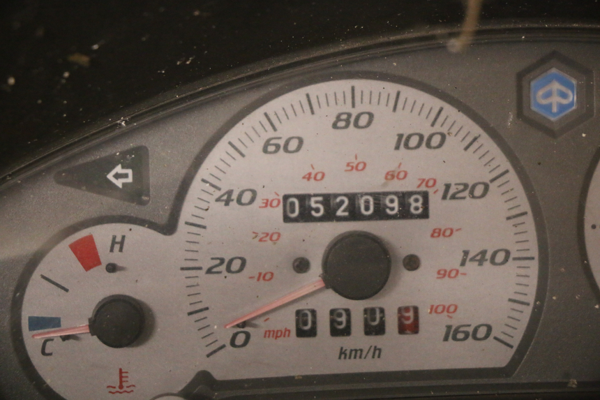 photo de MOTEUR PIAGGIO X8 125 (2004 - 2007)