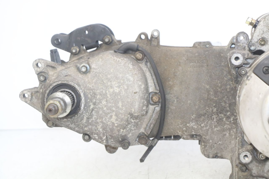 photo de MOTEUR PIAGGIO X8 125 (2004 - 2007)