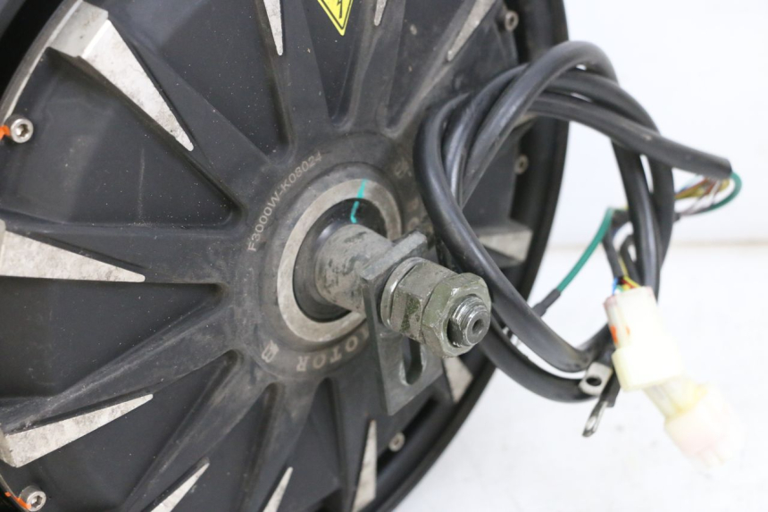 photo de MOTEUR EFUN PUSA 1 - Marquages et références