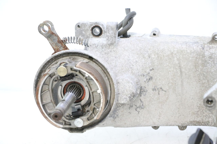 photo de MOTEUR YIYING RETRO 125 (2008 - 2018) - Focus structure