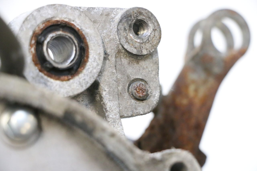 photo de MOTEUR YIYING RETRO 125 (2008 - 2018) - Autre angle de vue