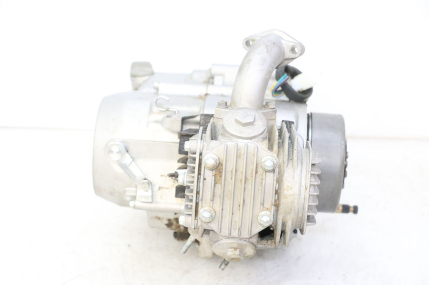 photo de MOTEUR APOLLO RFZ 125