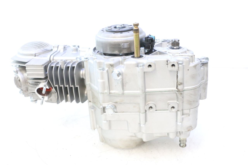photo de MOTEUR APOLLO RFZ 150 - Détail de la pièce