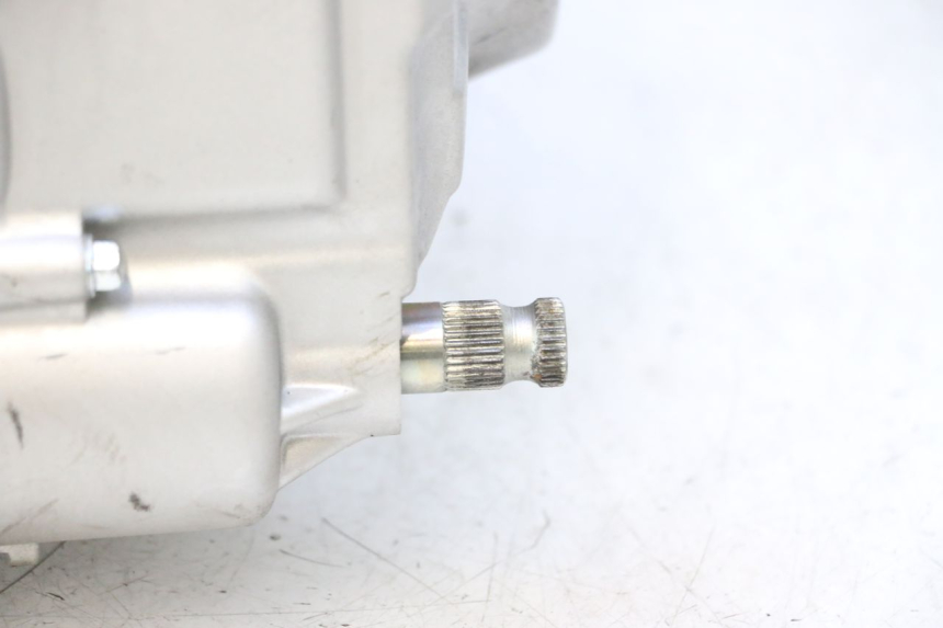 photo de MOTEUR APOLLO RFZ 150 - Vue rapprochée