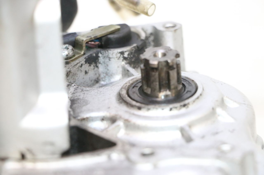 photo de MOTEUR YAMASAKI ROADSTER 50 (2013 - 2018) - Autre angle de vue