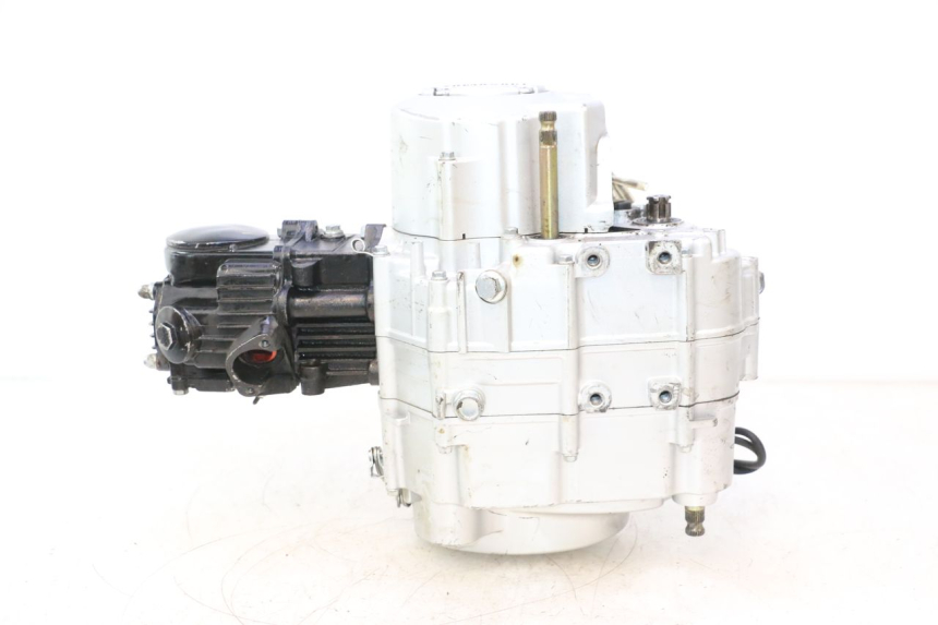 photo de MOTEUR YAMASAKI ROADSTER 50 (2013 - 2018) - Points de fixation