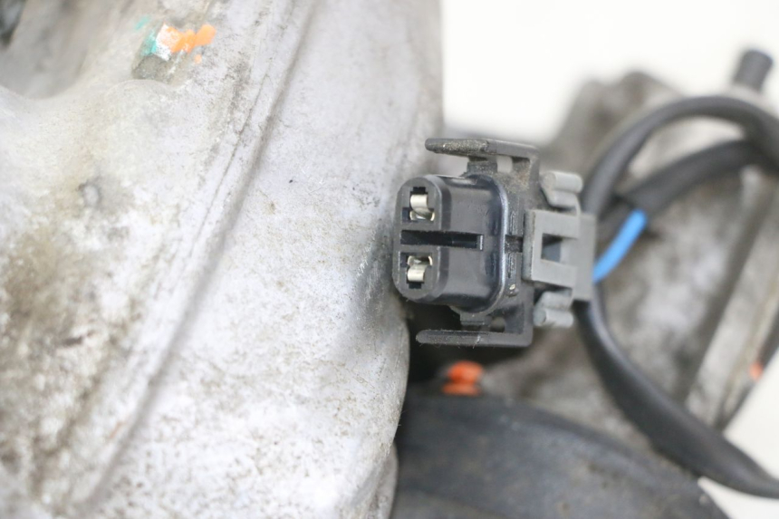 photo de MOTEUR ROLL LOCK PIAGGIO MP3 LT 300 (2010 - 2016)