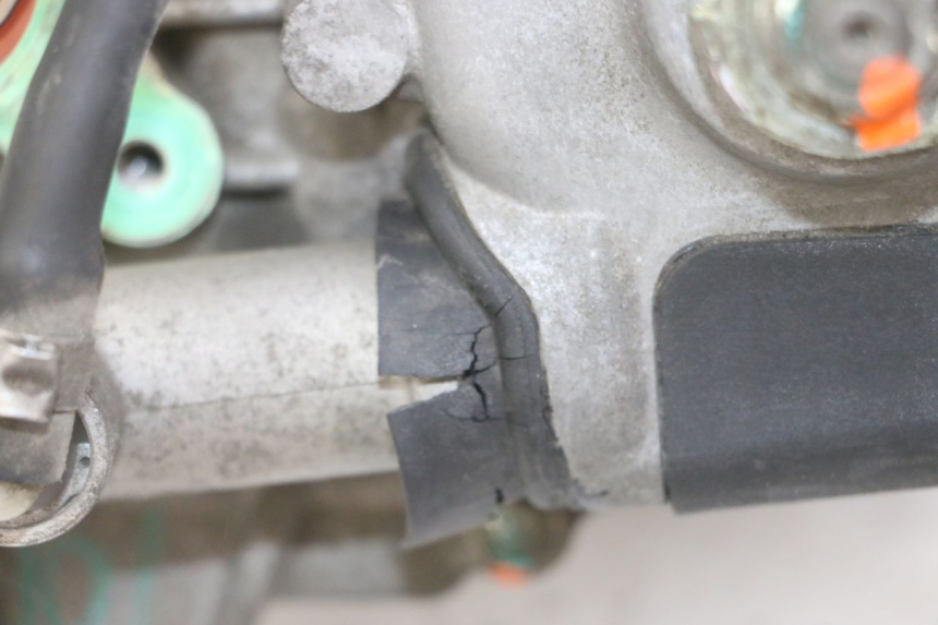 photo de MOTEUR ROLL LOCK PIAGGIO MP3 LT 300 (2010 - 2016) - Détails caractéristiques