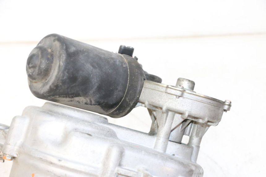 photo de MOTEUR ROLL LOCK PIAGGIO MP3 LT 300 (2010 - 2016) - Points de fixation