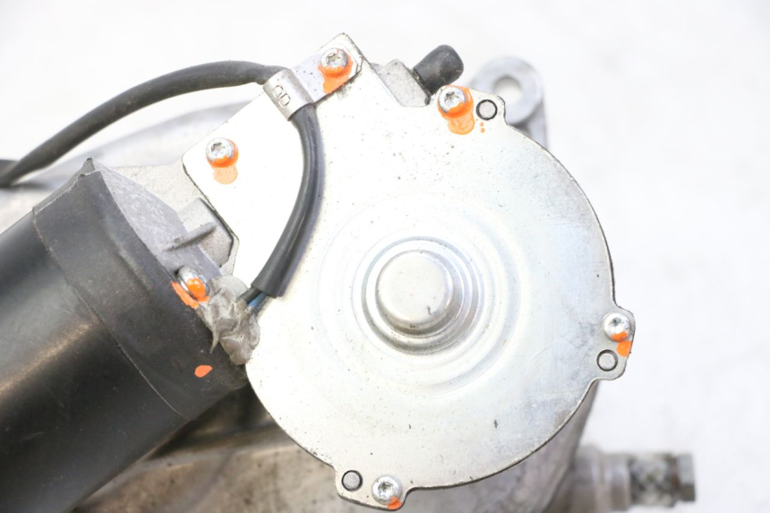 photo de MOTEUR ROLL LOCK PIAGGIO MP3 125 (2006 - 2014)