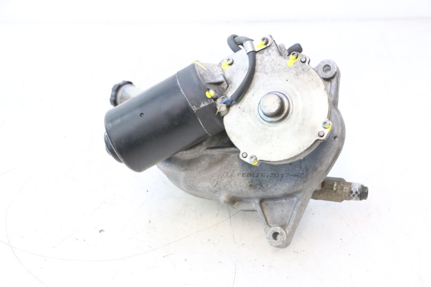 photo de MOTEUR ROLL LOCK PIAGGIO MP3 500 (2016 - 2018) - Gros plan technique